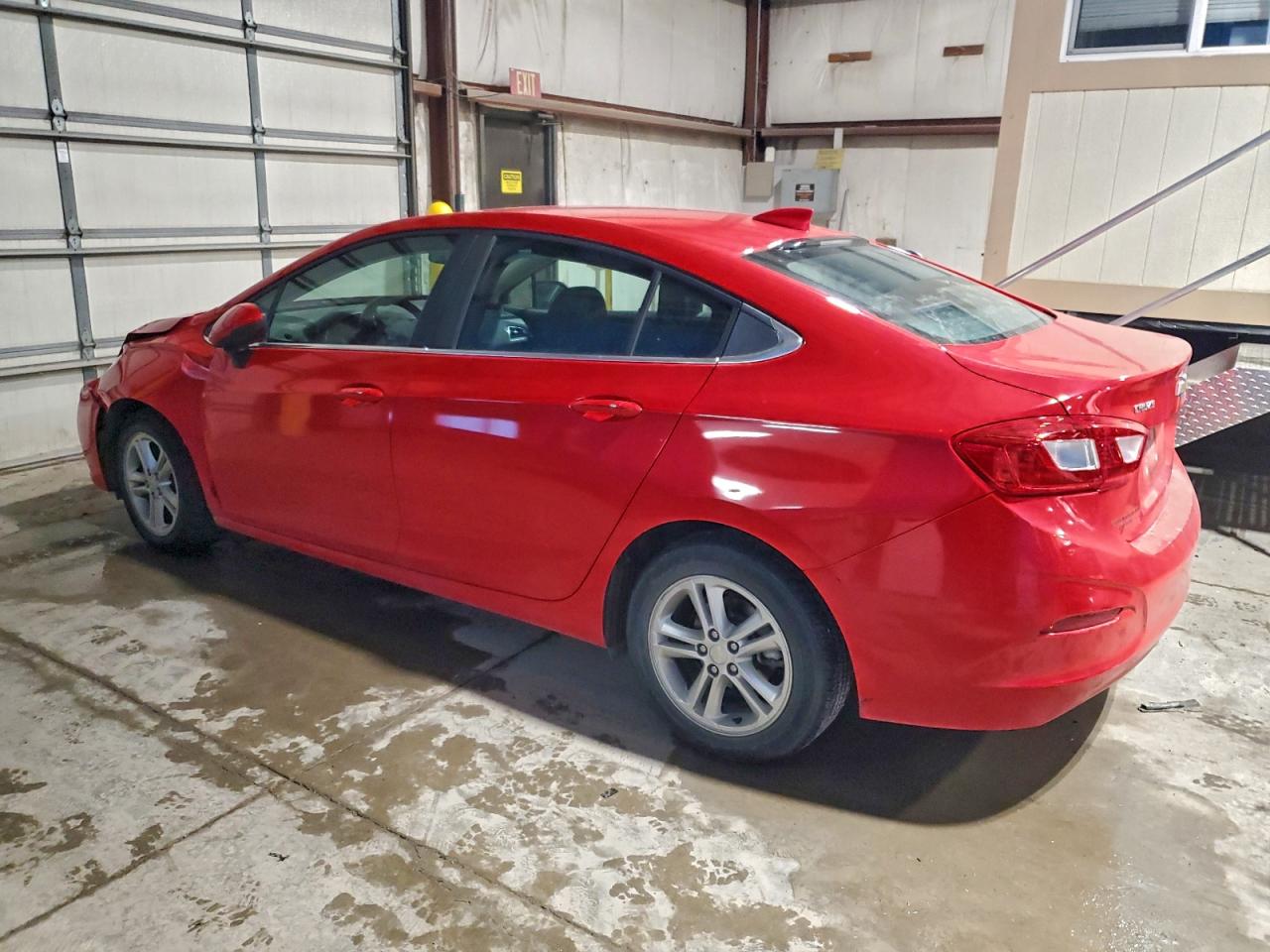 2017 CHEVROLET CRUZE LT photo 3