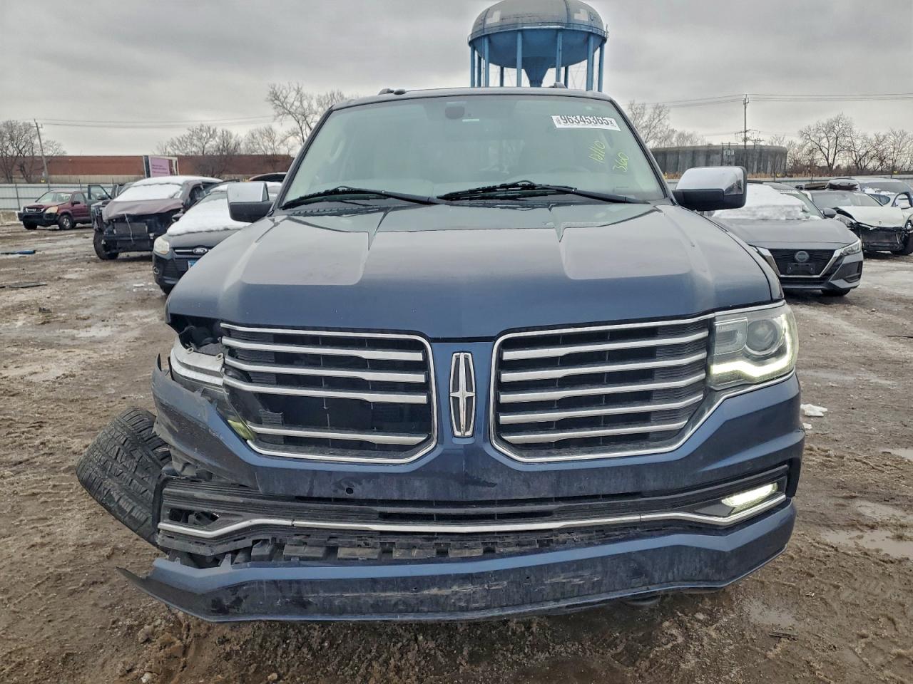 2015 LINCOLN NAVIGATOR photo 9