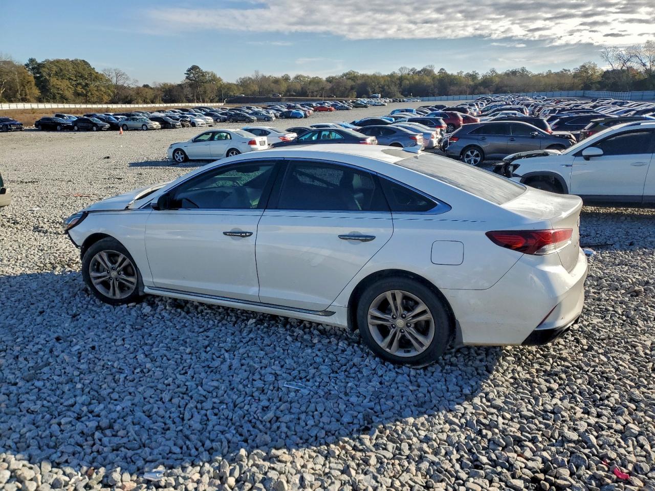 2018 HYUNDAI SONATA SPORT photo 4