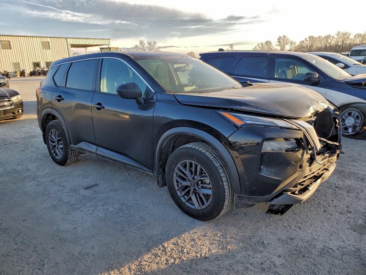 2023 NISSAN ROGUE S photo 4