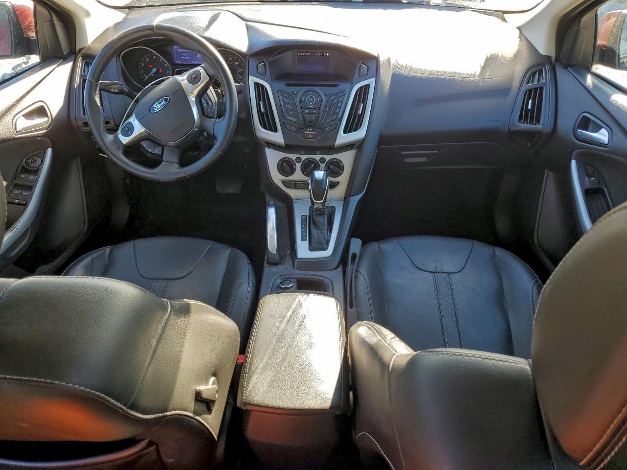 2013 FORD FOCUS SE photo 15