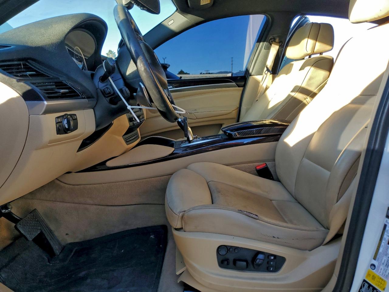 2012 BMW X6 XDRIVE35I photo 13