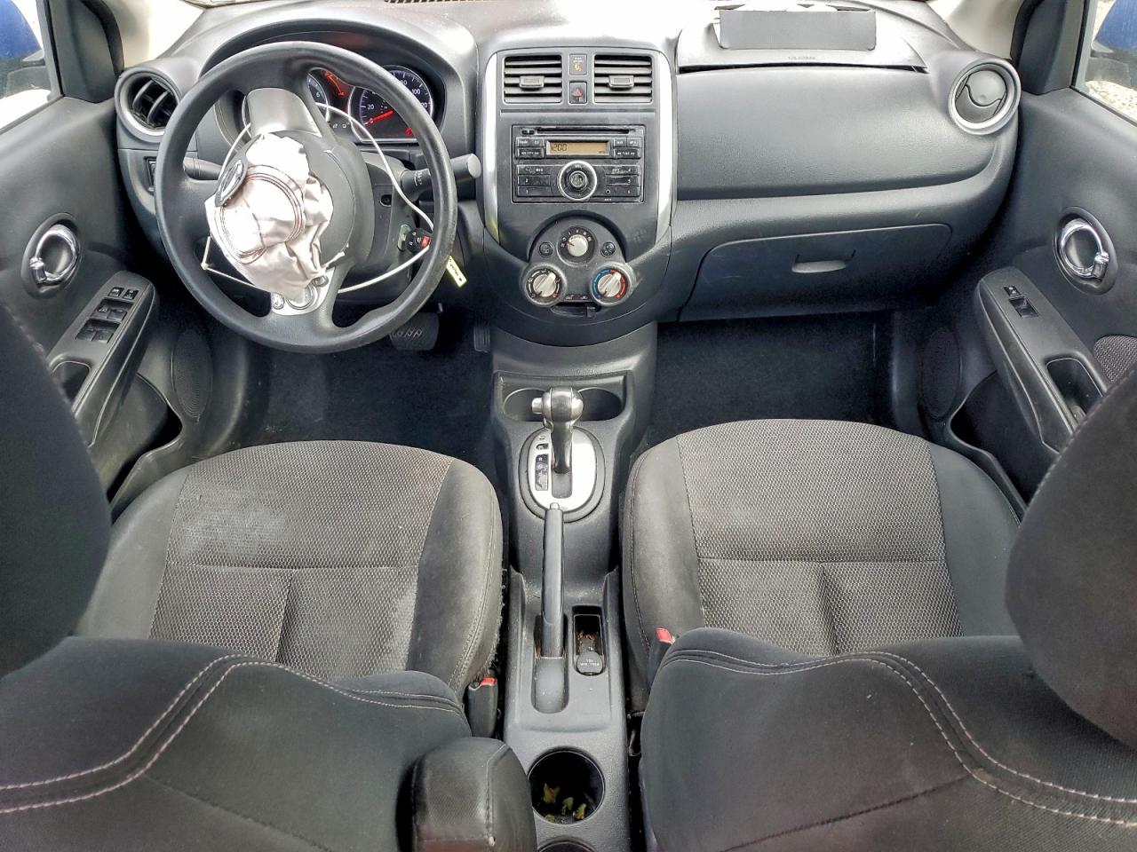 2014 NISSAN VERSA S photo 15