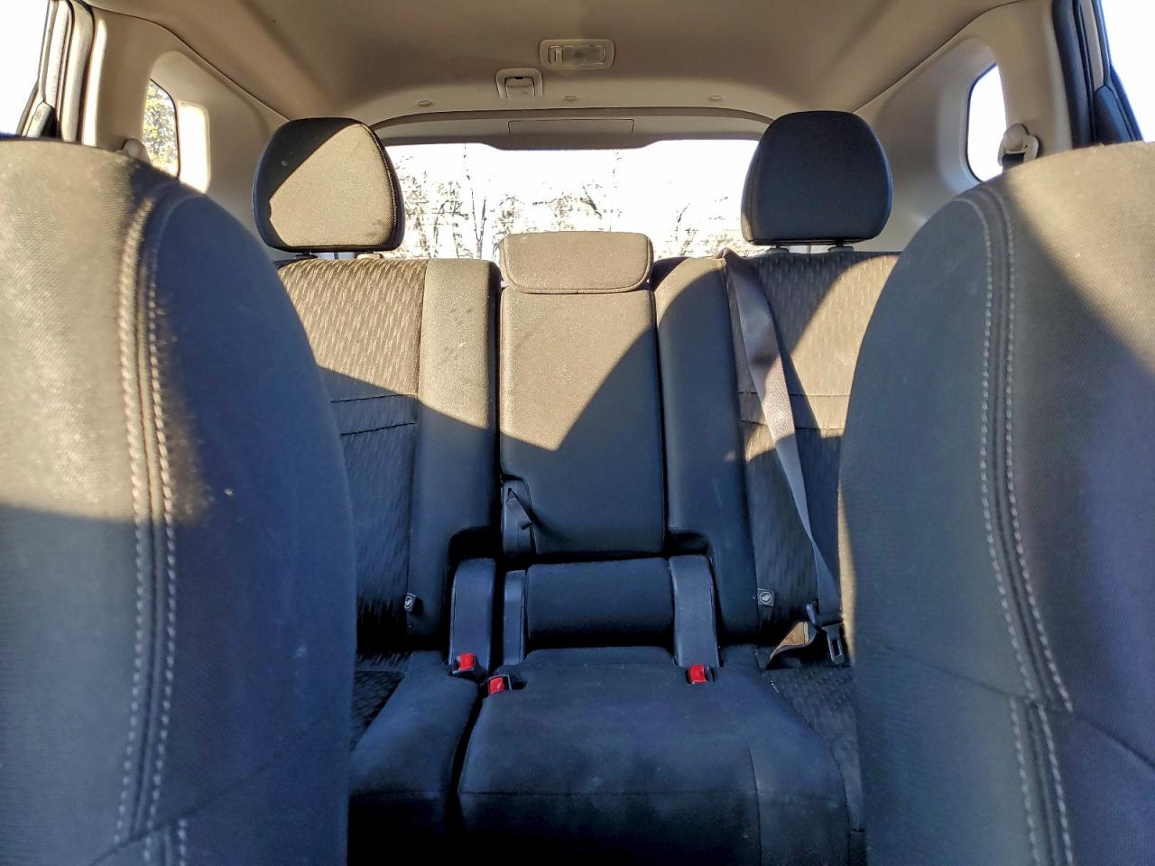 2018 NISSAN ROGUE S photo 19