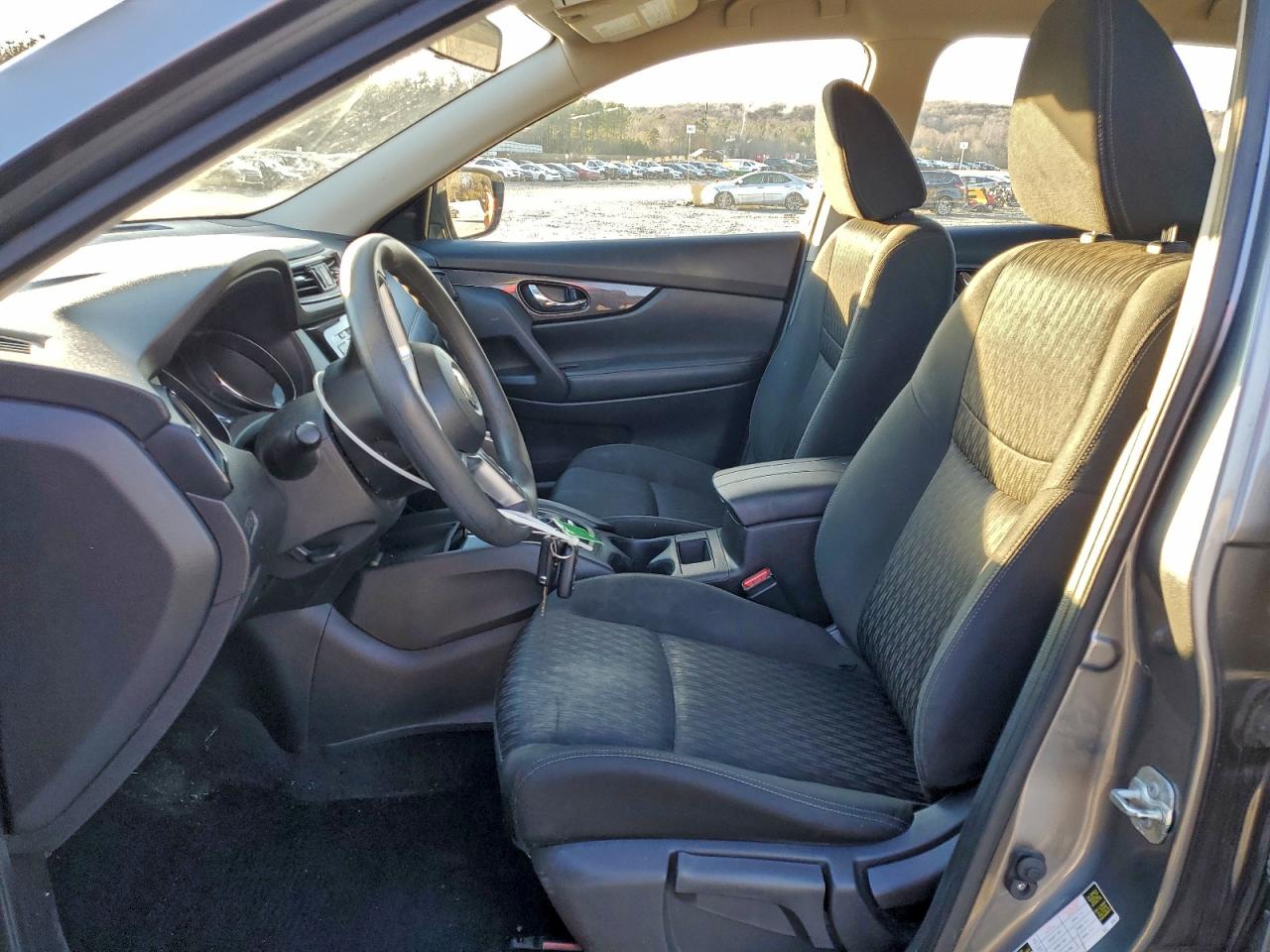 2018 NISSAN ROGUE S photo 13