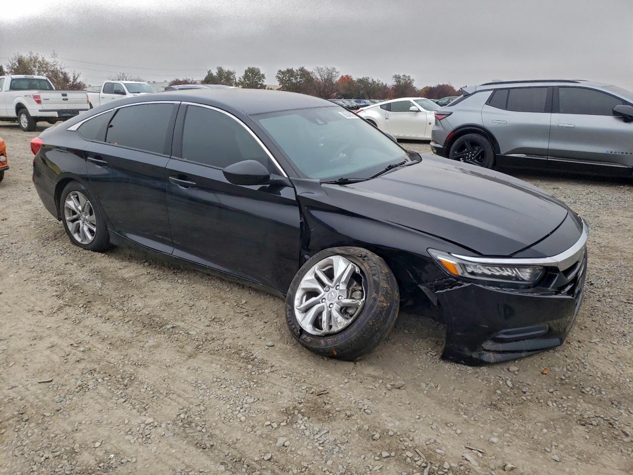 2018 HONDA ACCORD LX photo 4