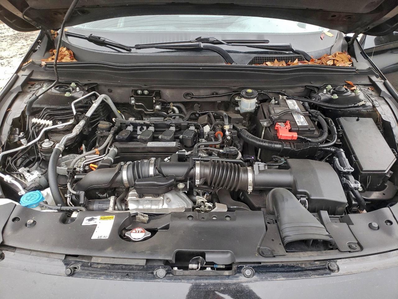2018 HONDA ACCORD LX photo 11