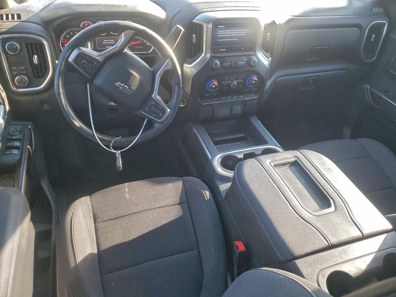 2021 CHEVROLET SILVERADO C1500 RST photo 22