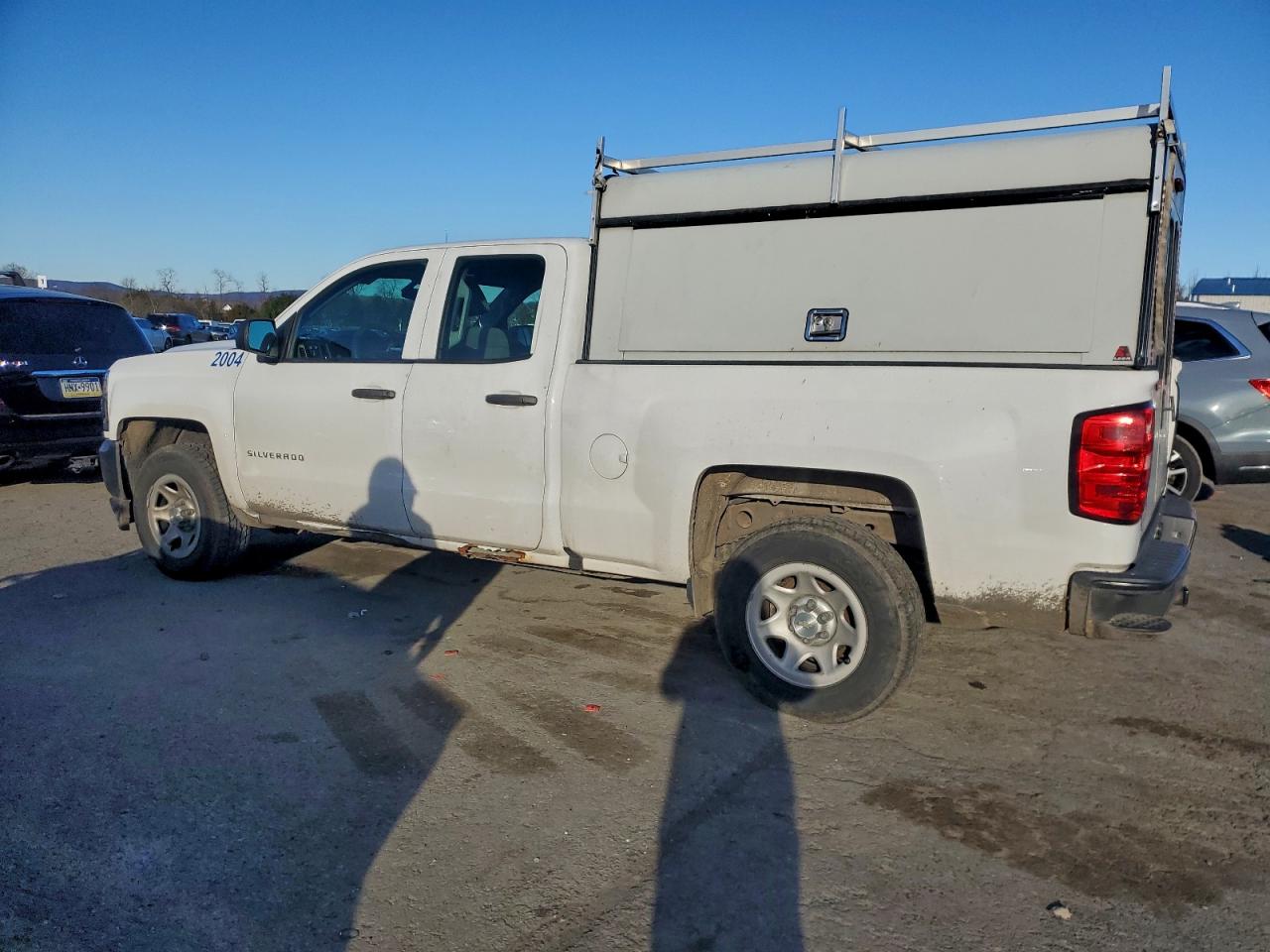 2017 CHEVROLET SILVERADO K1500 photo 3