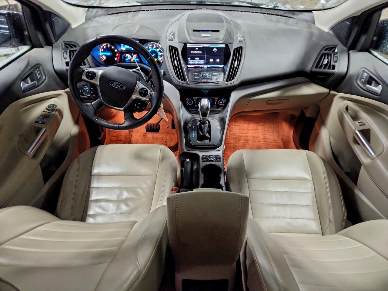 2014 FORD ESCAPE SE photo 8