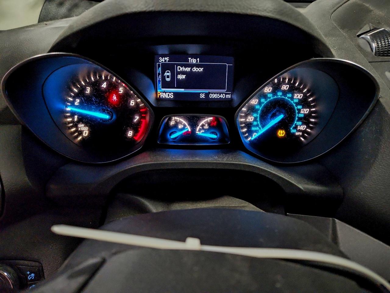 2014 FORD ESCAPE SE photo 9