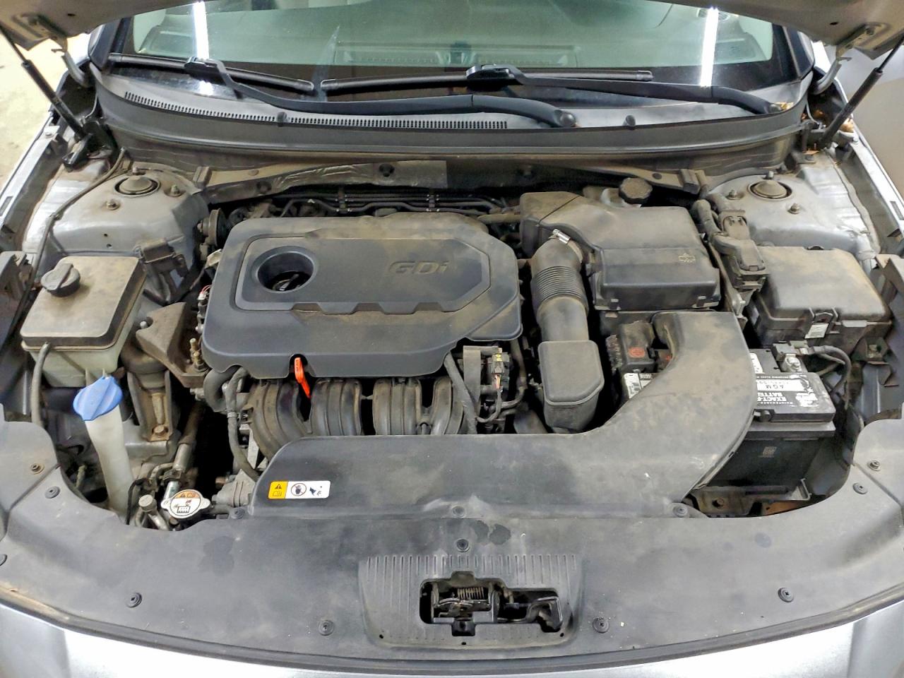 2015 HYUNDAI SONATA SE photo 11
