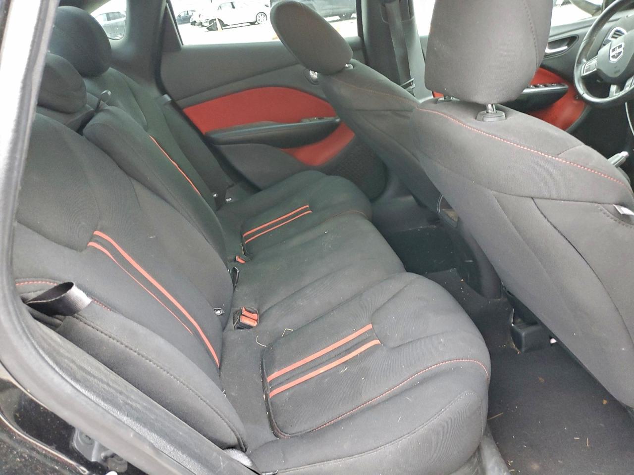 2013 DODGE DART SXT photo 10