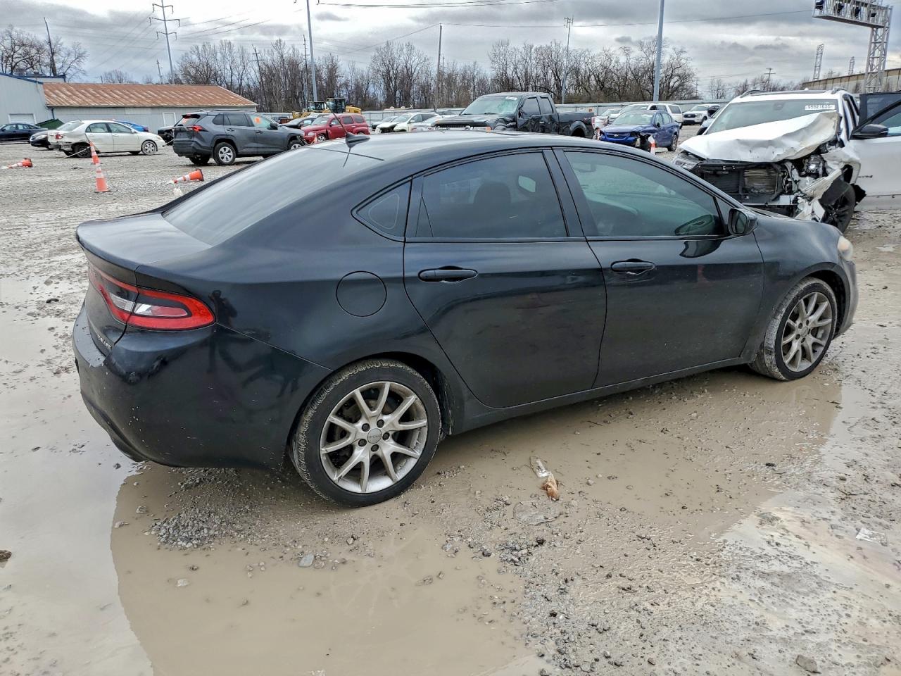 2013 DODGE DART SXT photo 3