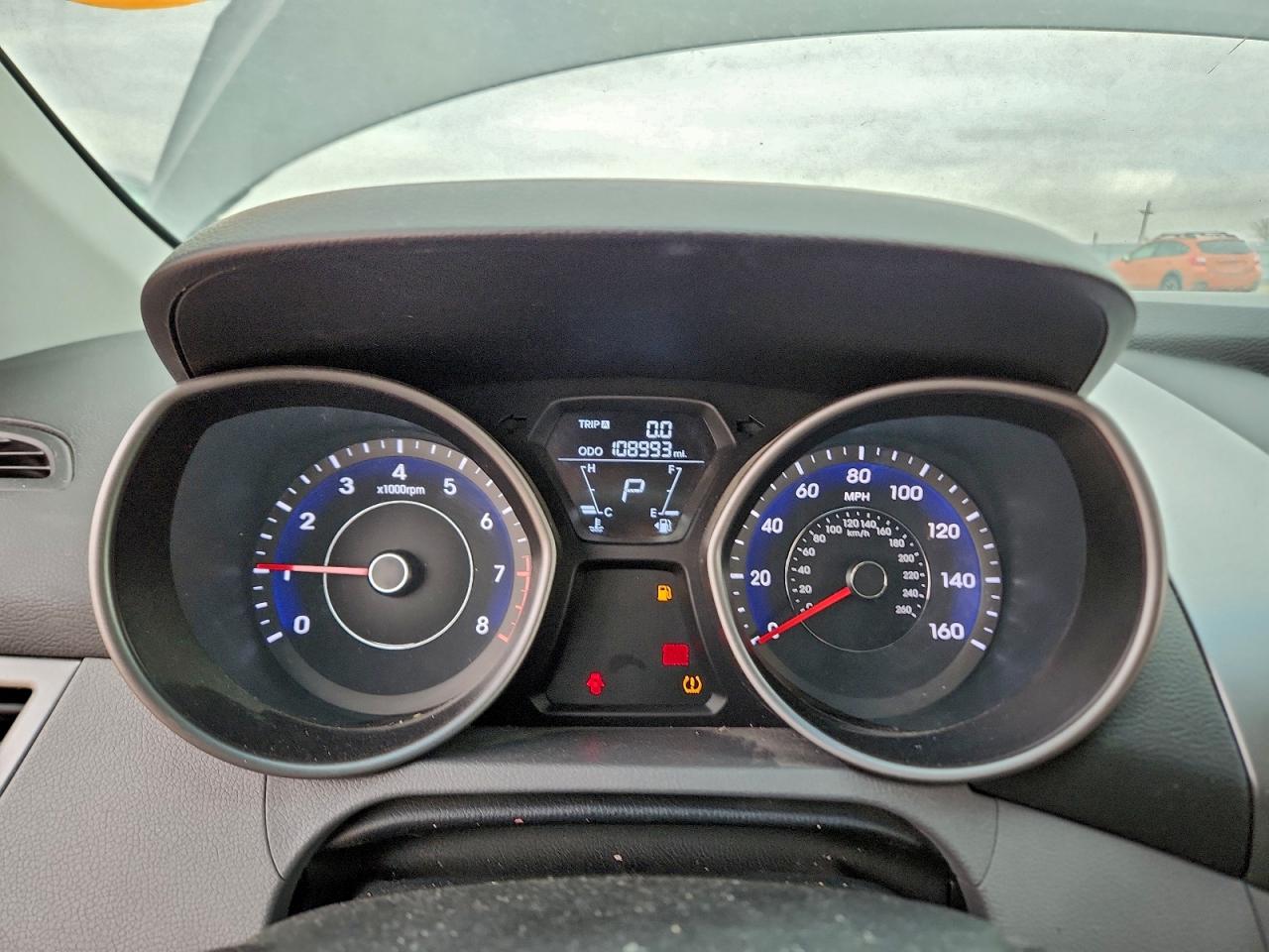 2013 HYUNDAI ELANTRA GLS photo 9
