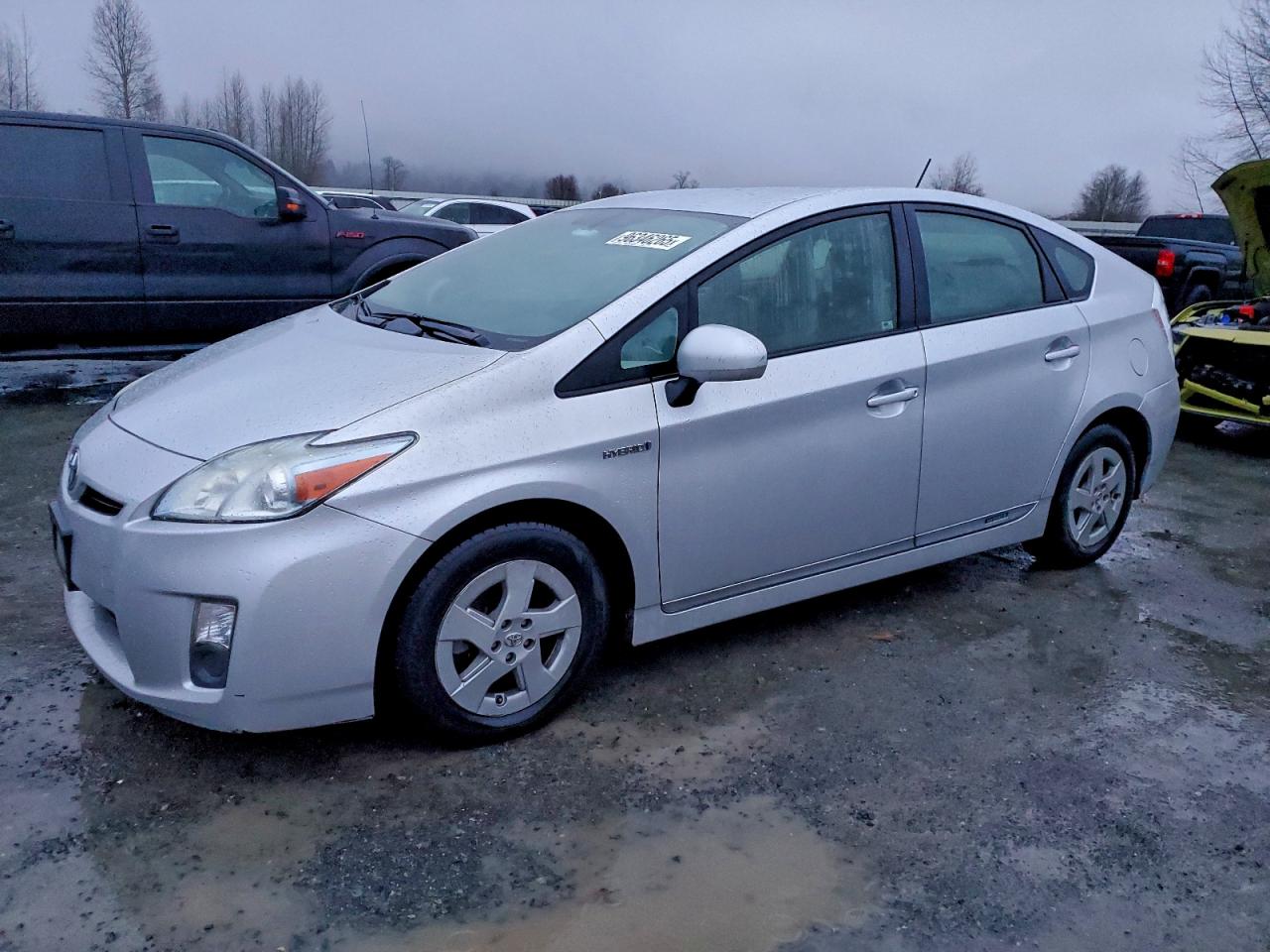 2011 TOYOTA PRIUS