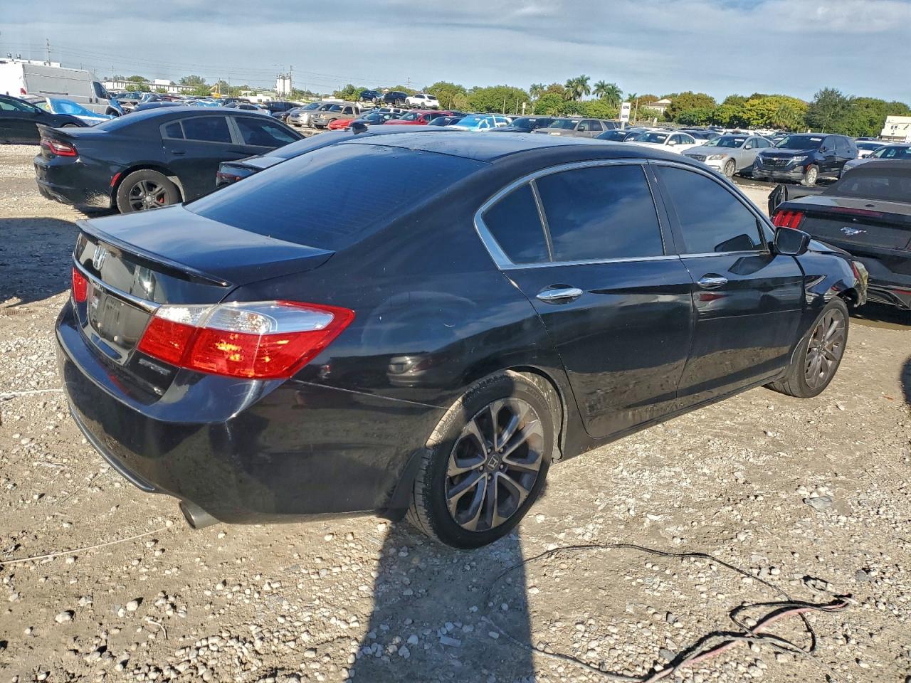 2014 HONDA ACCORD SPORT photo 3