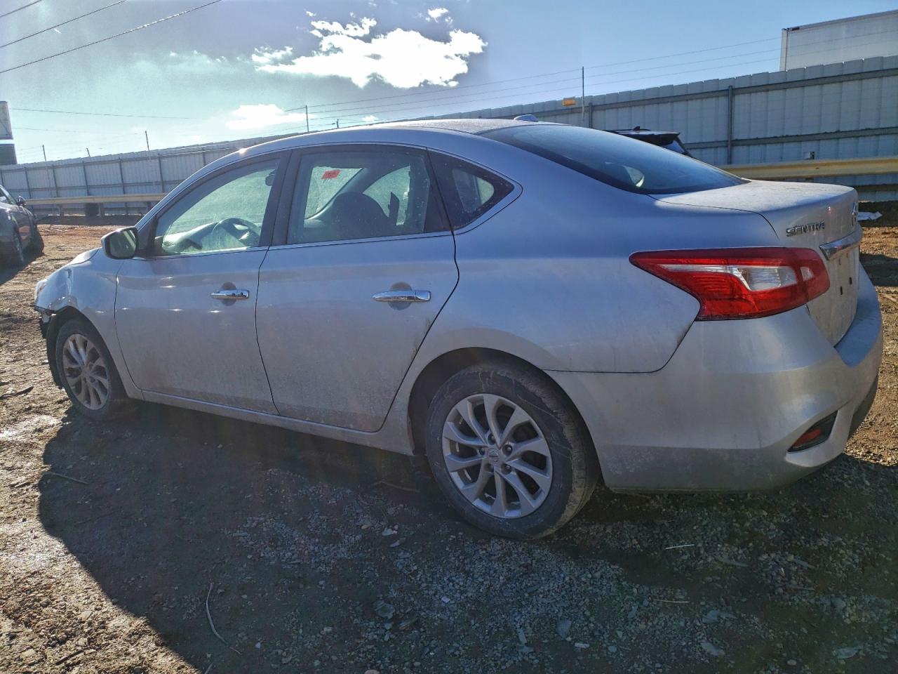 2019 NISSAN SENTRA S photo 4