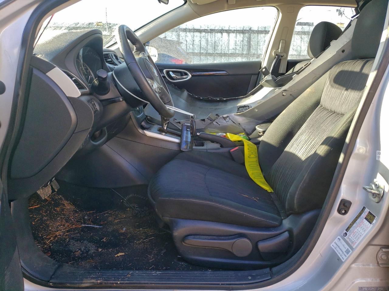 2019 NISSAN SENTRA S photo 19