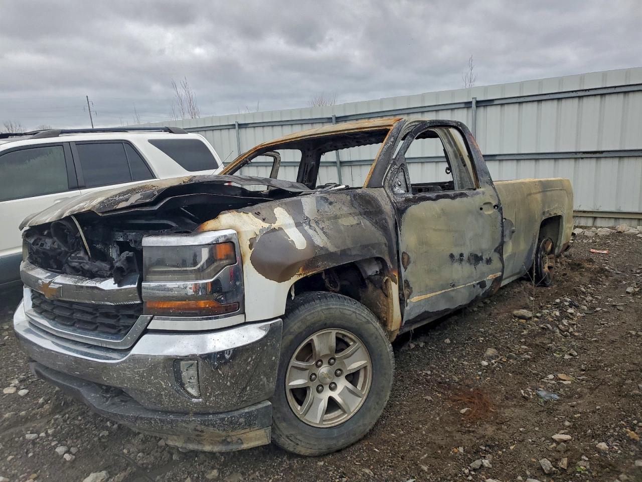 2016 CHEVROLET SILVERADO