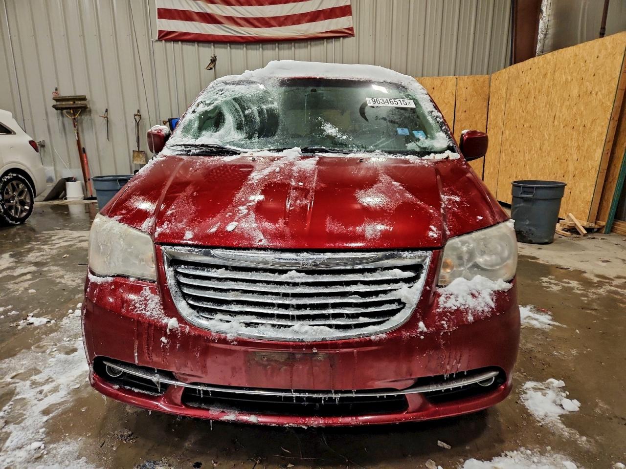 2012 CHRYSLER TOWN & COUNTRY TOURING photo 5