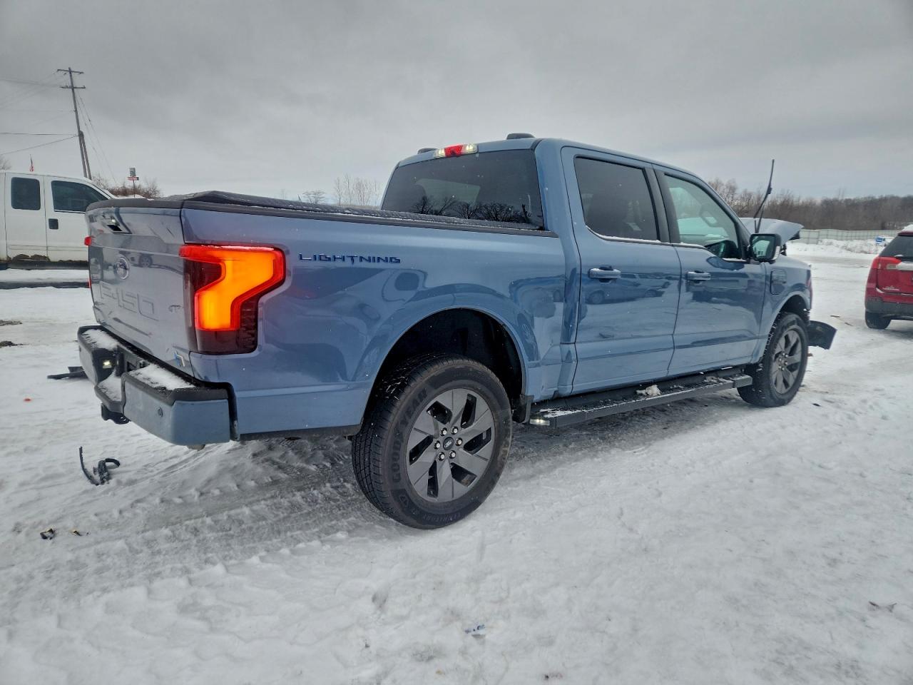 2023 FORD F150 LIGHTNING PRO photo 9