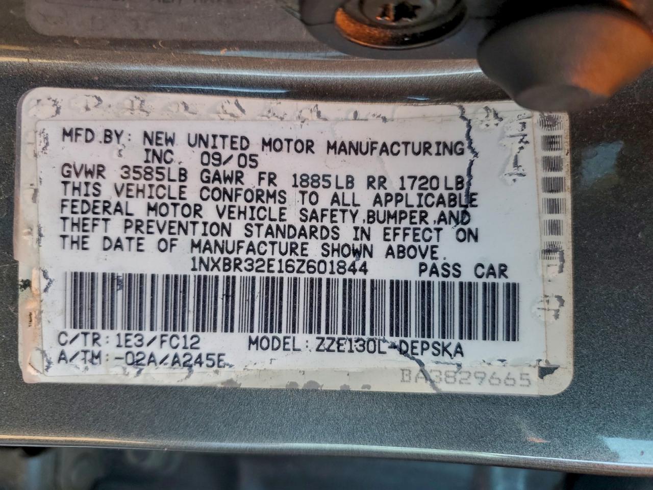 2006 TOYOTA COROLLA CE photo 34