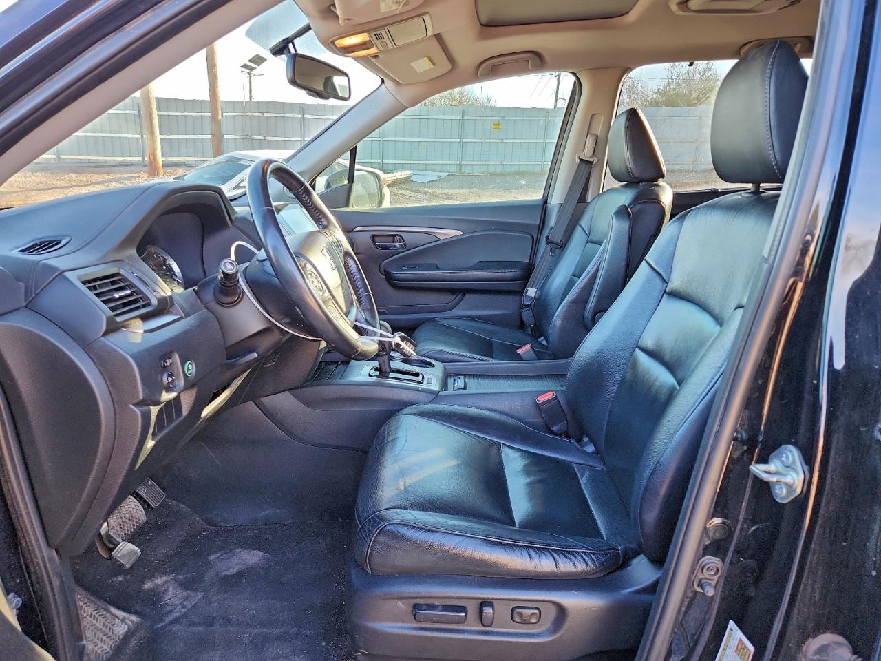 2016 HONDA PILOT EXL photo 19