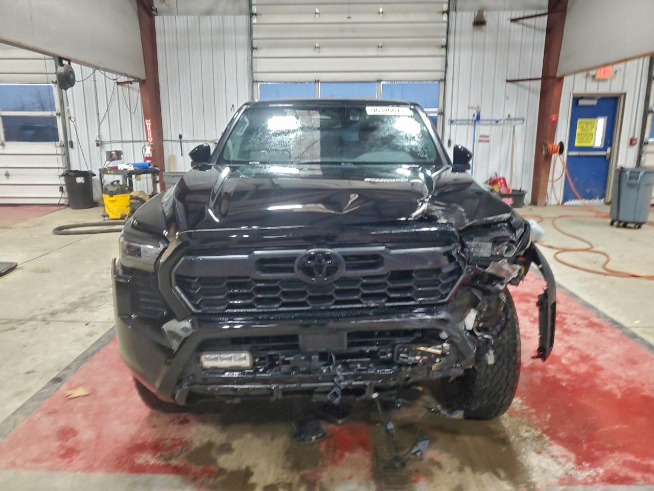 2024 TOYOTA TACOMA DOUBLE CAB photo 13