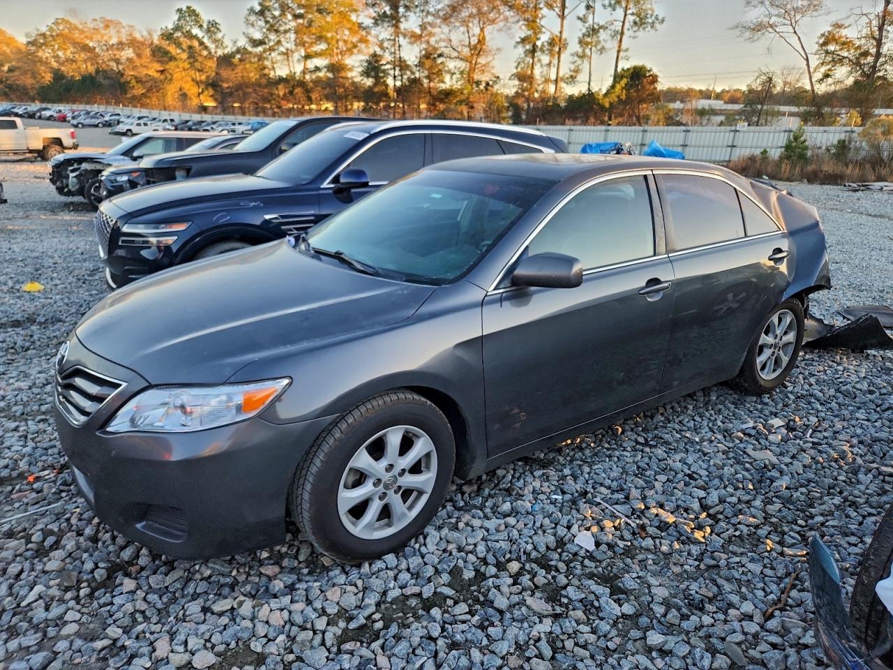 2010 TOYOTA CAMRY