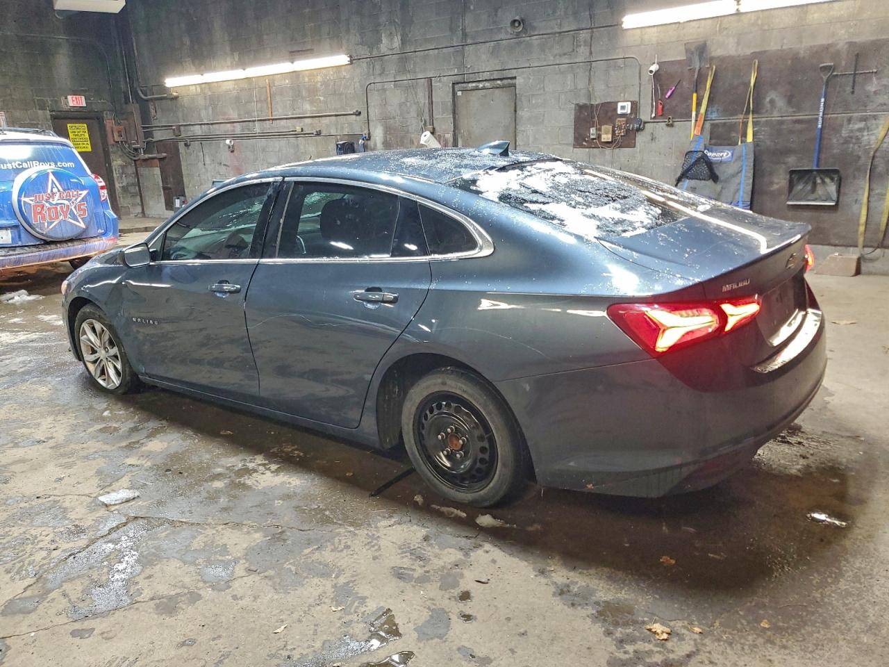 2020 CHEVROLET MALIBU LT photo 4