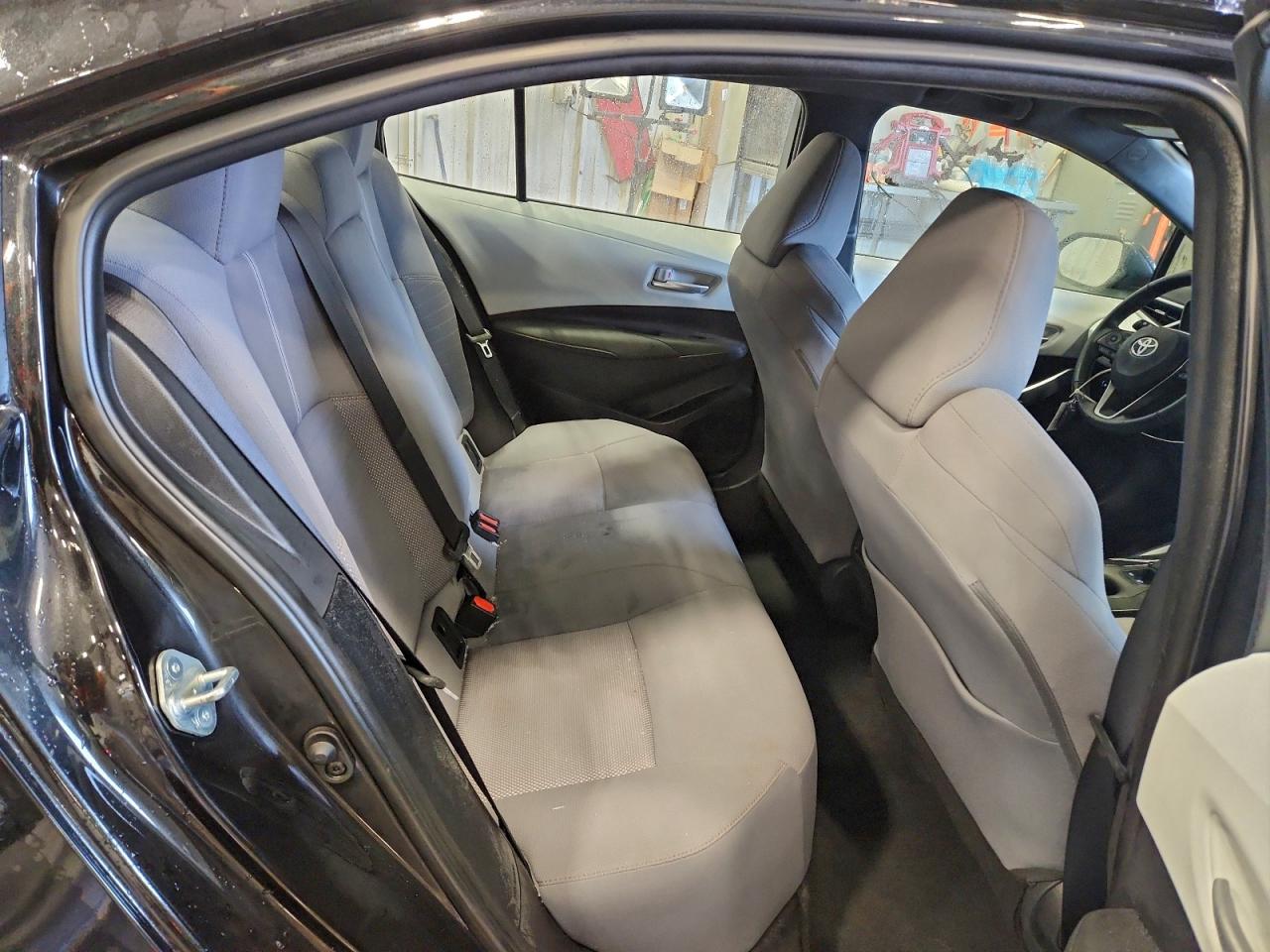 2021 TOYOTA COROLLA SE photo 10