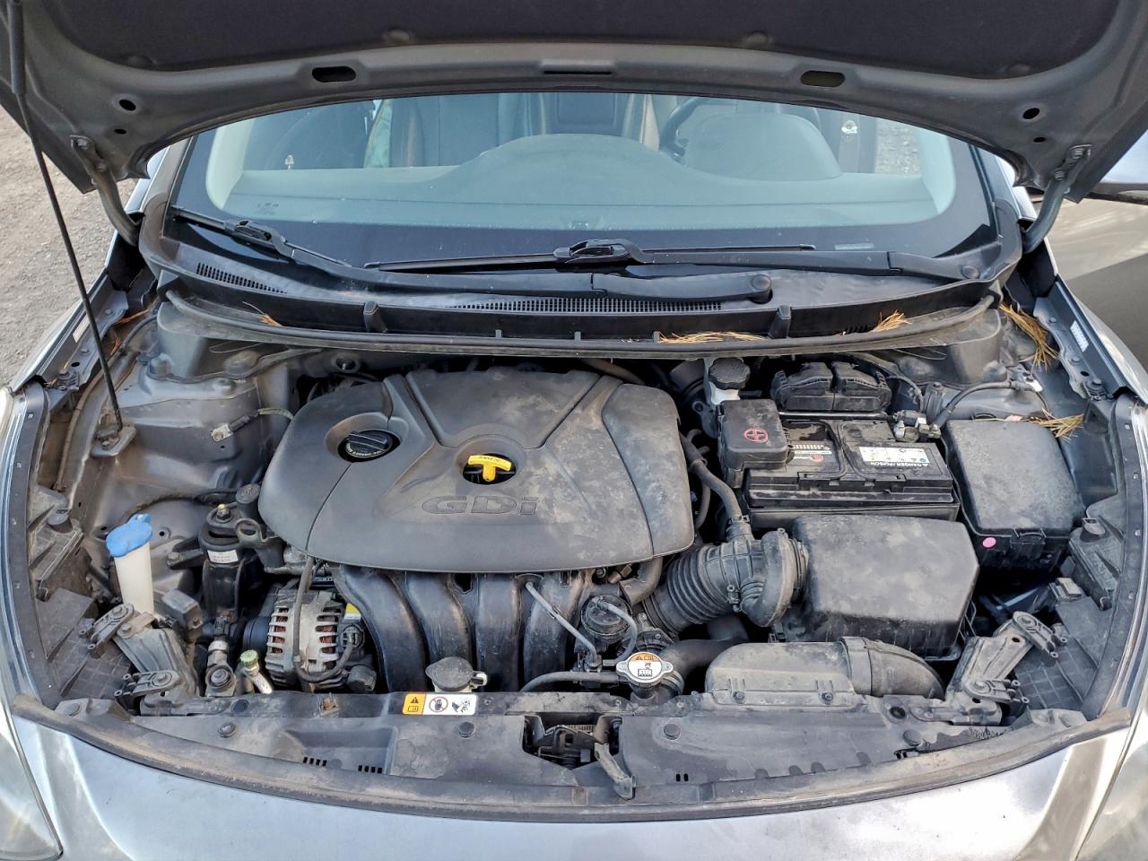 2016 HYUNDAI ELANTRA GT photo 11