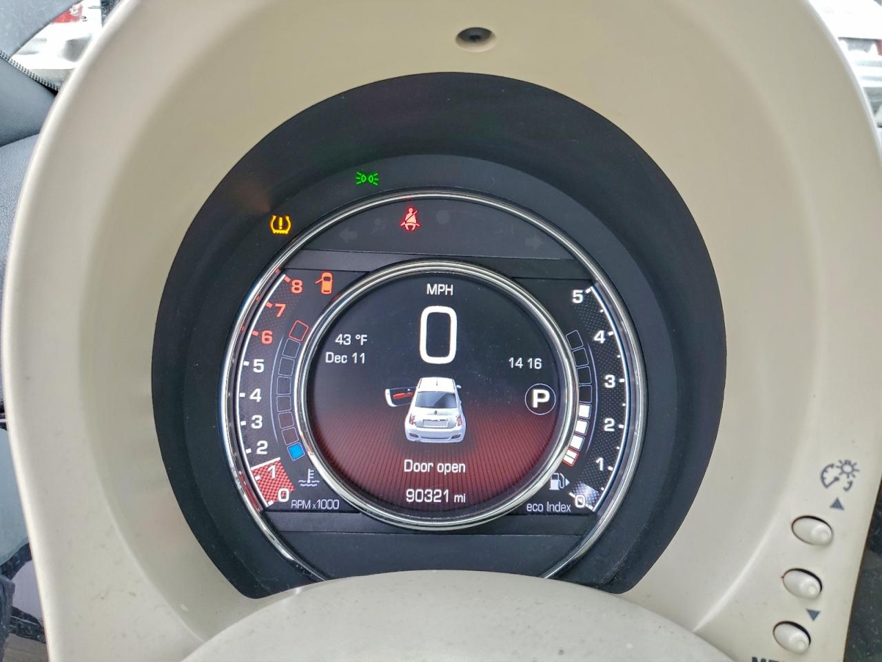 2015 FIAT 500 SPORT photo 9