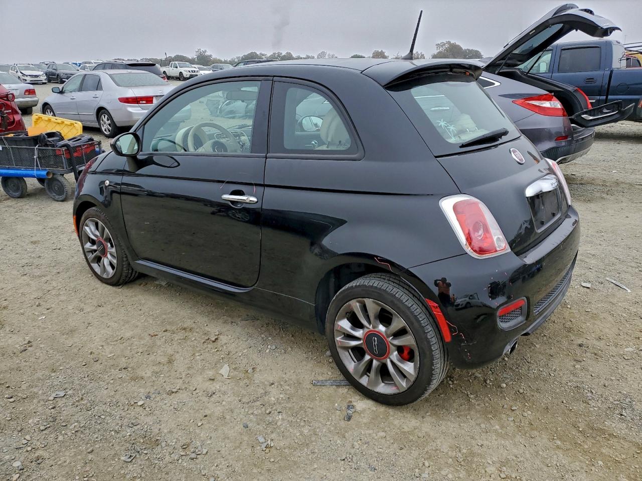 2015 FIAT 500 SPORT photo 2