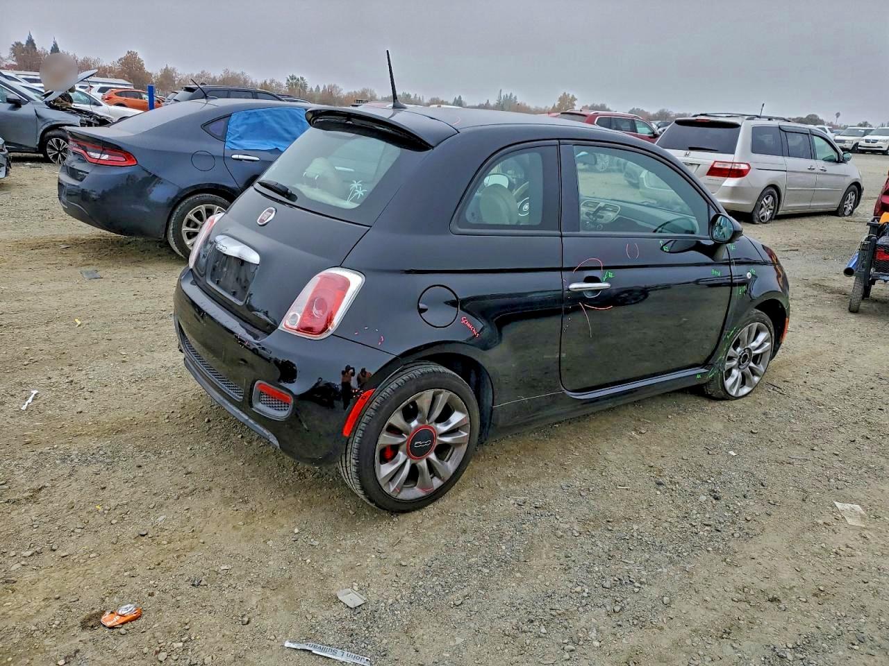 2015 FIAT 500 SPORT photo 3