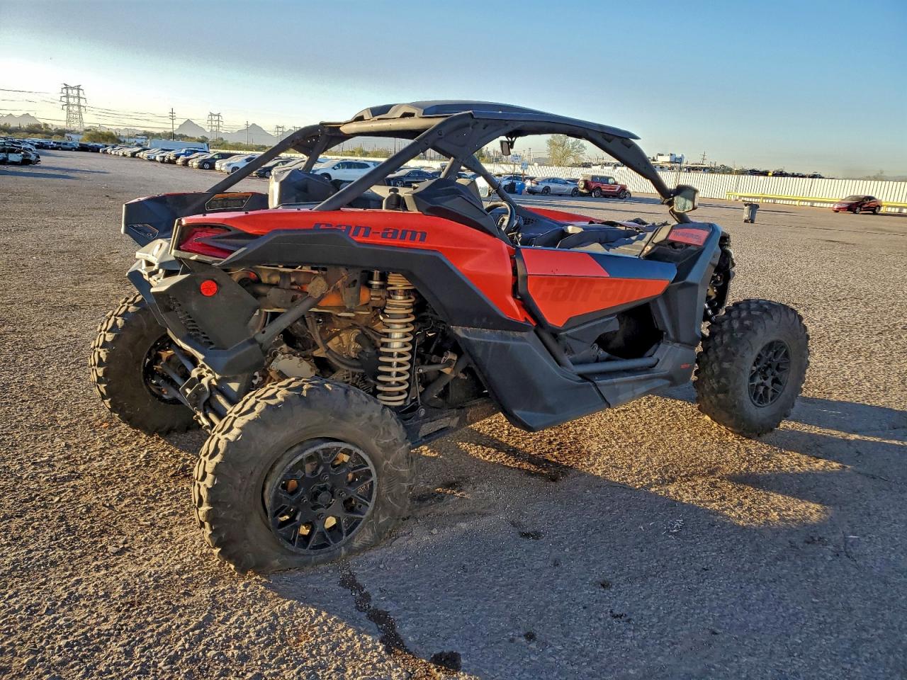 2023 CAN-AM MAVERICK X3 UTILITY VEHICLE photo 4