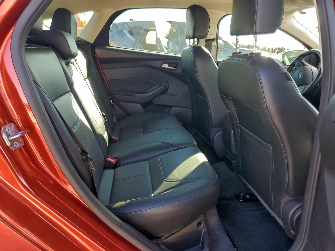 2018 FORD FOCUS TITANIUM photo 10