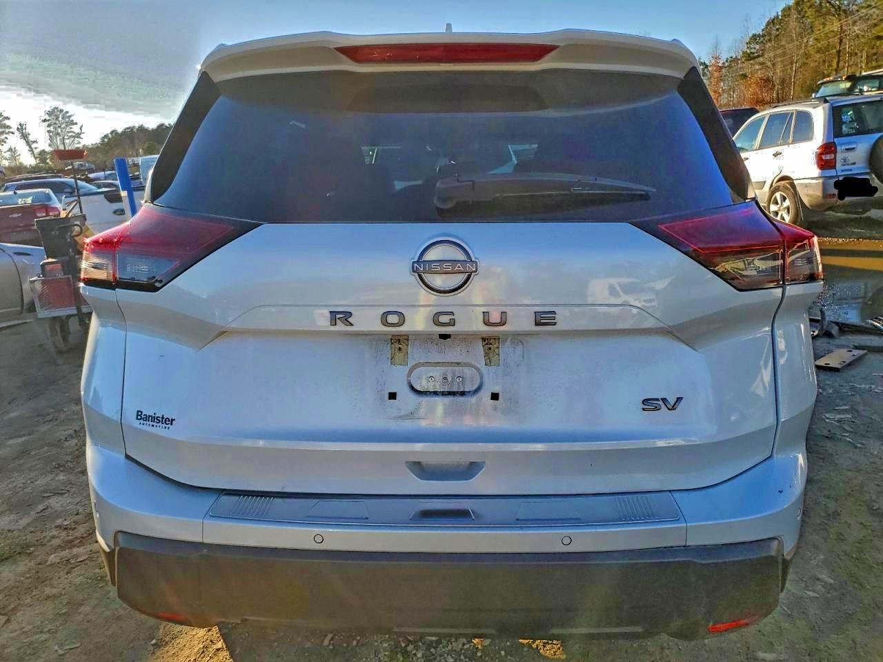 2024 NISSAN ROGUE SV photo 6