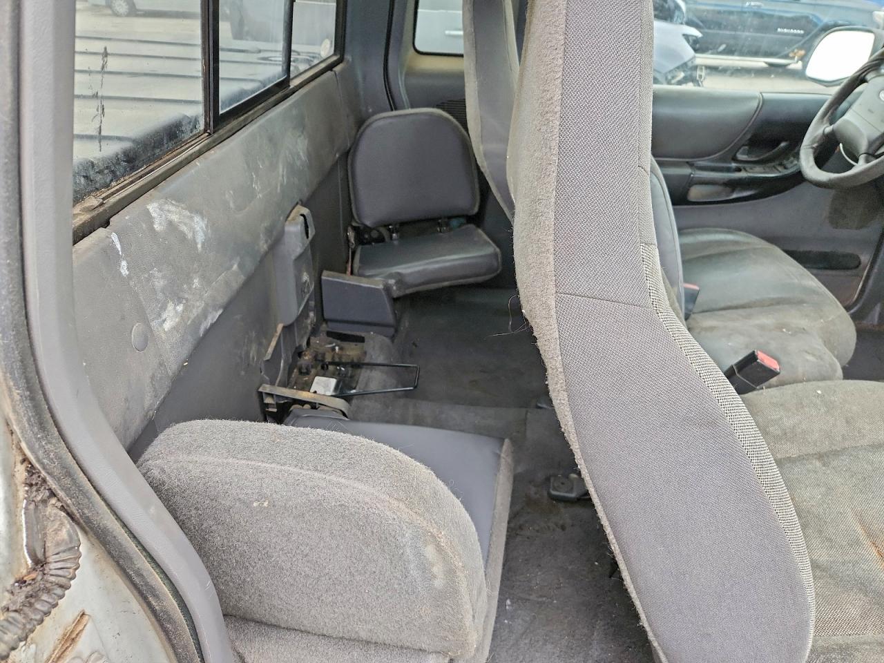 2002 FORD RANGER SUPER CAB photo 10