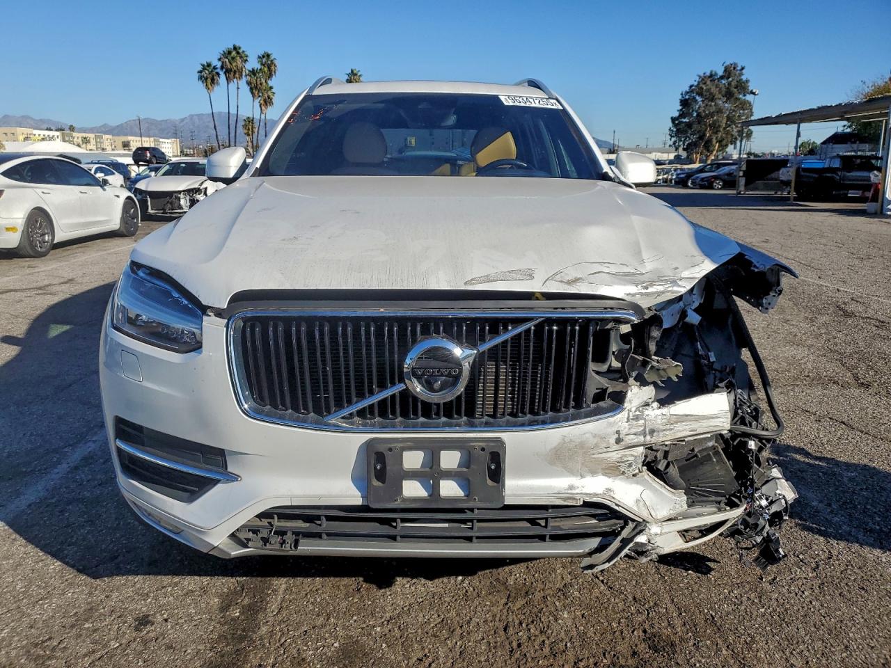 2017 VOLVO XC90 T6 photo 13