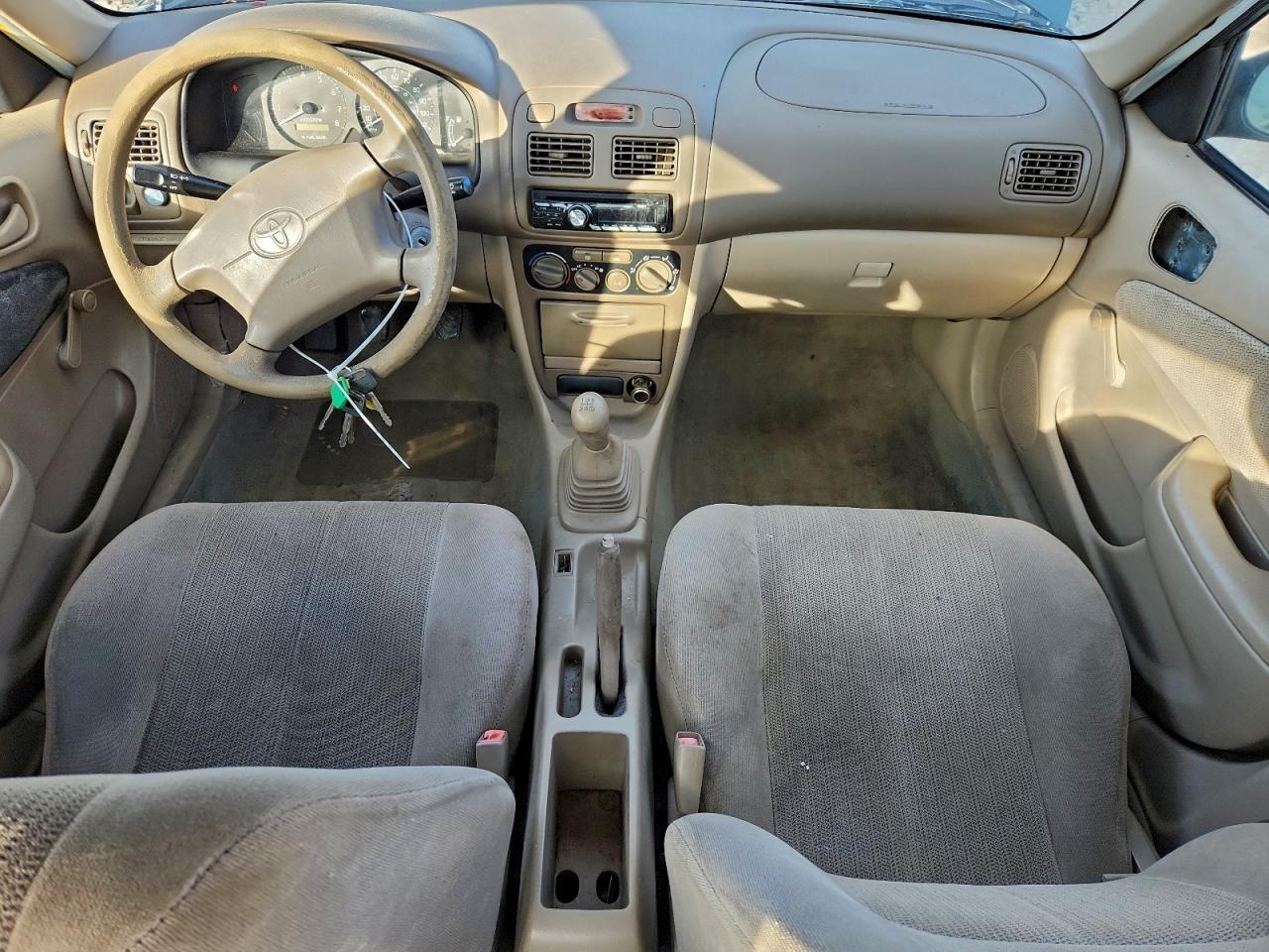 2001 TOYOTA COROLLA CE photo 8