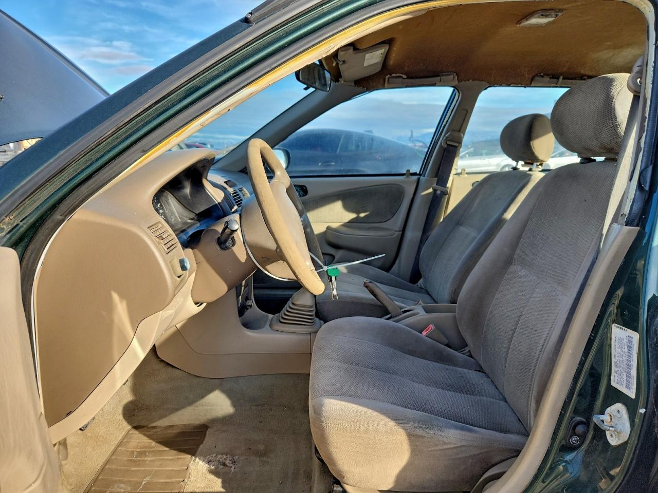 2001 TOYOTA COROLLA CE photo 7