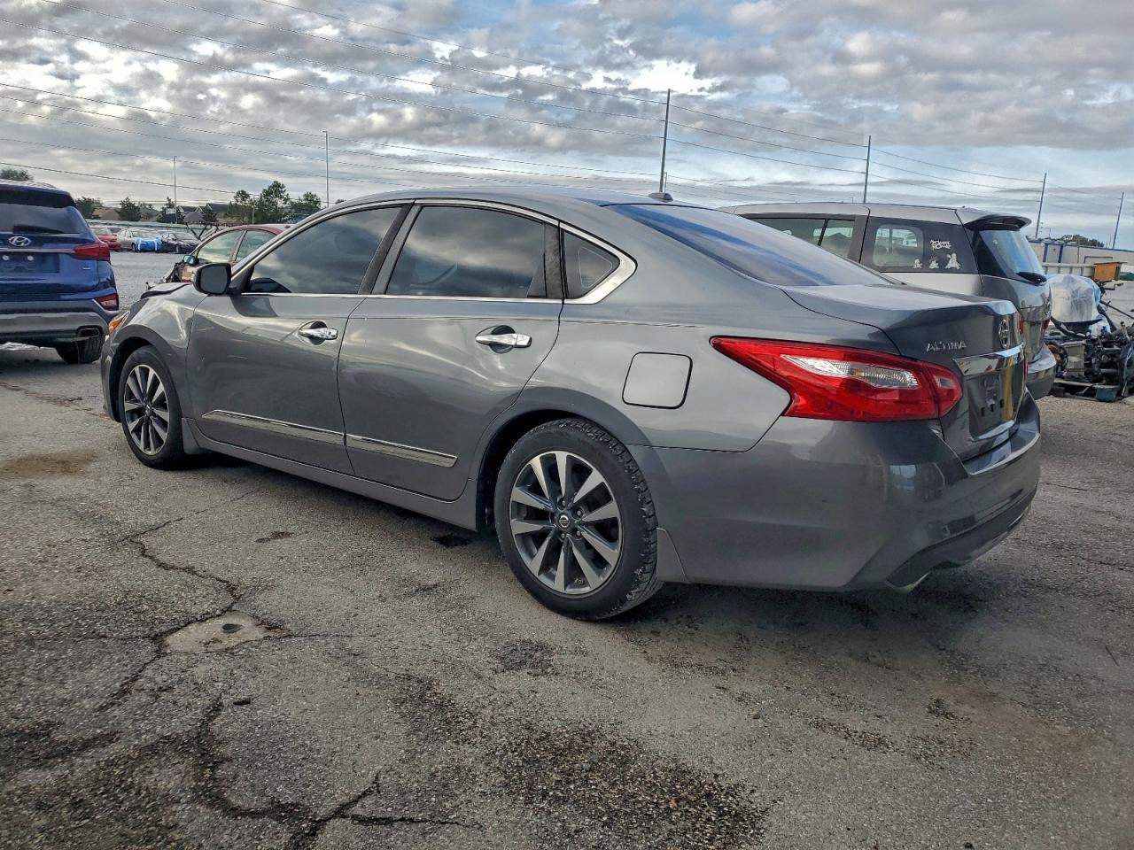 2016 NISSAN ALTIMA 2.5 photo 2