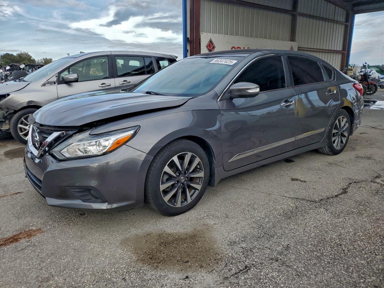 2016 NISSAN ALTIMA 2.5 — FRONT END damage — photo 1