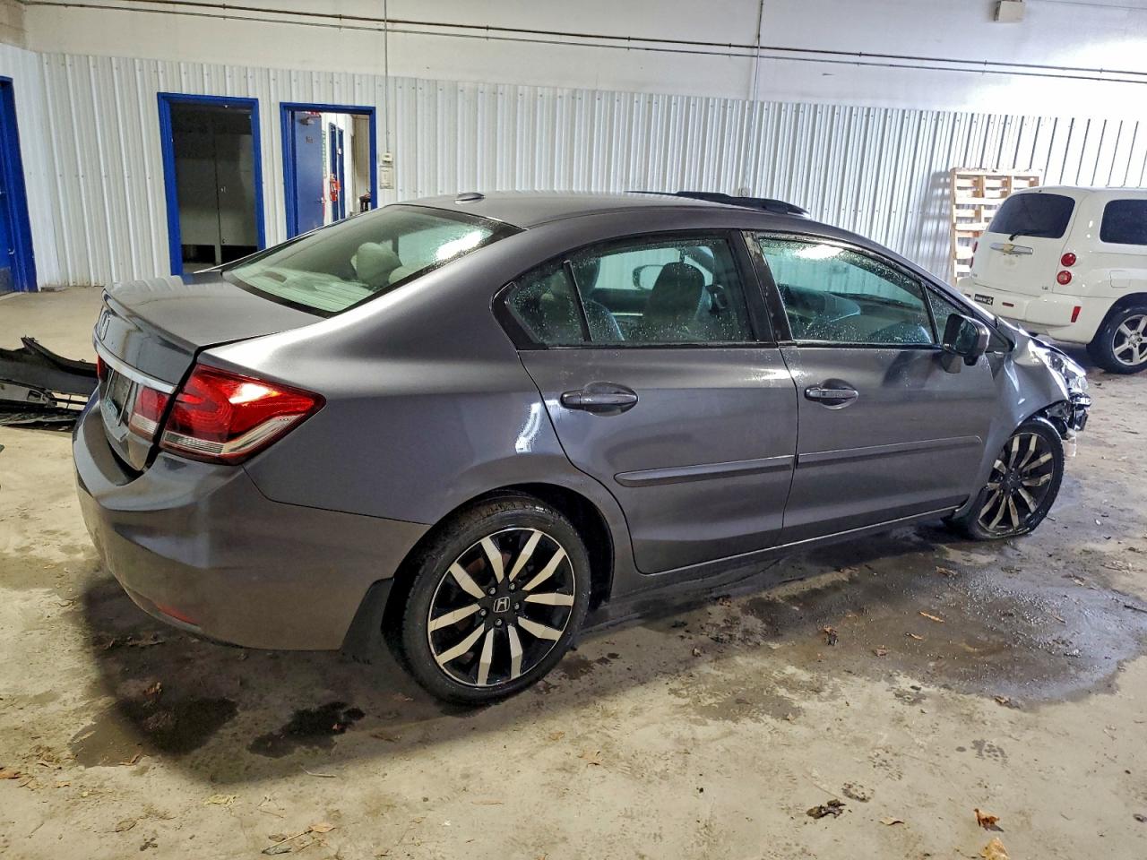 2015 HONDA CIVIC EXL photo 3