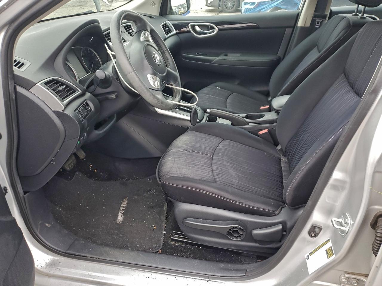 2016 NISSAN SENTRA S photo 7