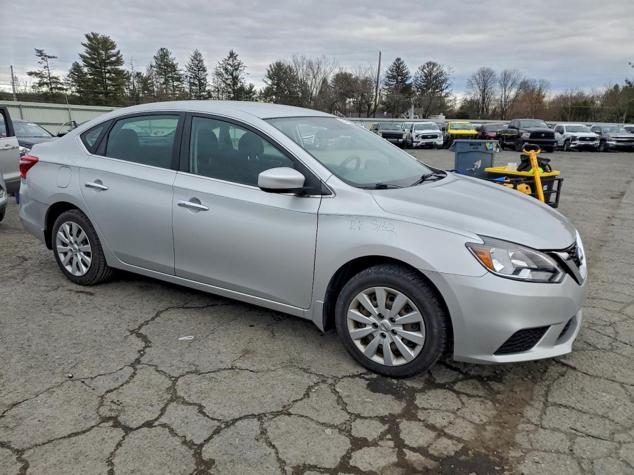 2016 NISSAN SENTRA S photo 4
