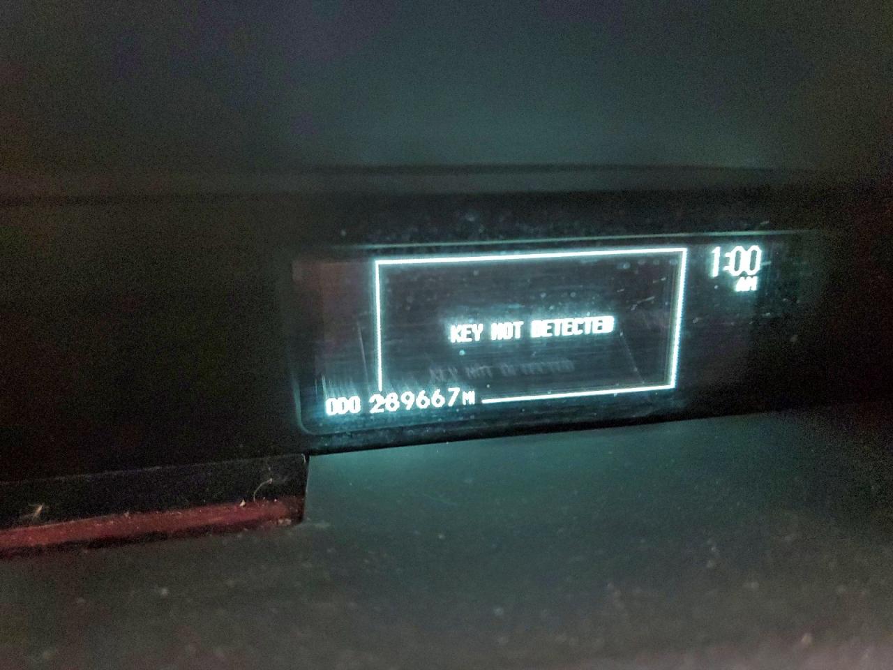 2011 TOYOTA PRIUS photo 17