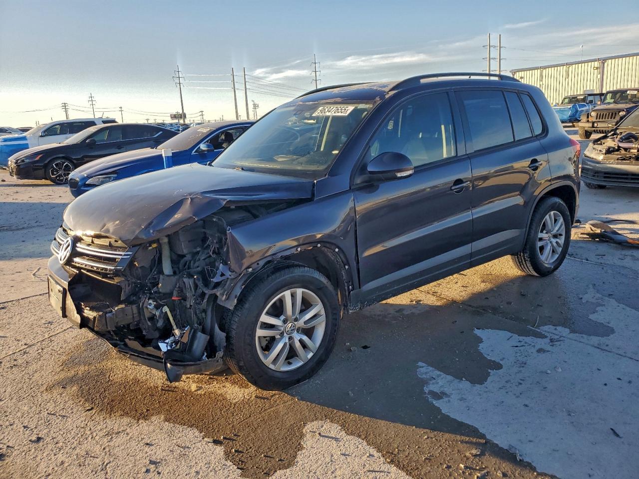 2016 VOLKSWAGEN TIGUAN
